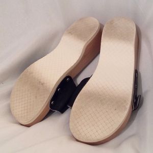 Burberry Shoes - Burberry Wood and Leather Slides Burberry Shoes - Burberry Wood and Leather Slides